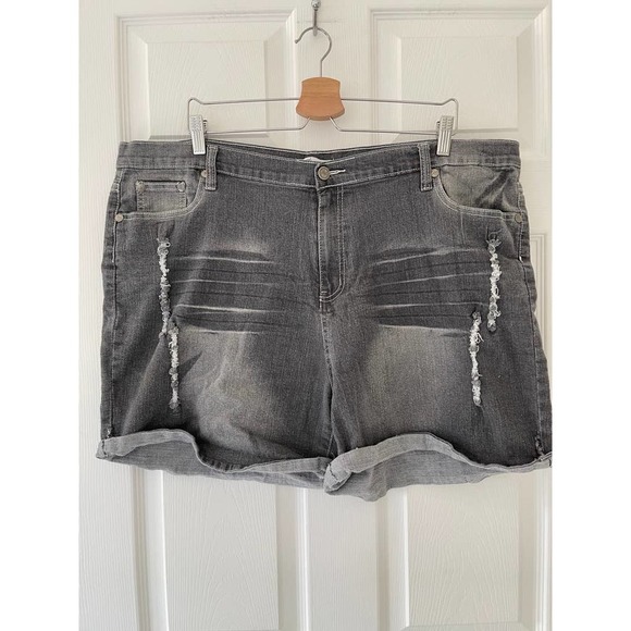 Stumpee Denim Short - Picture 1 of 3